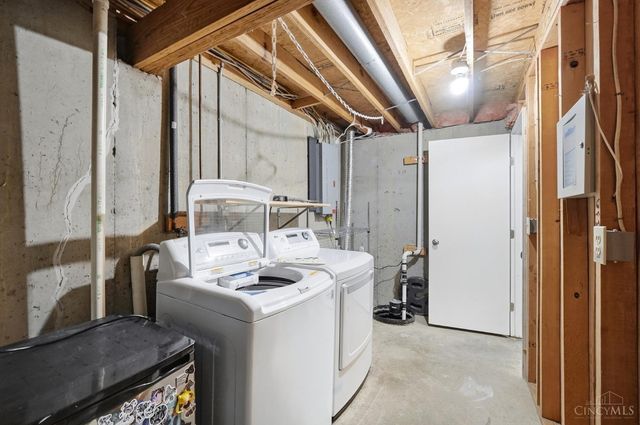 9477 Colegate Way, West Chester, OH 45011