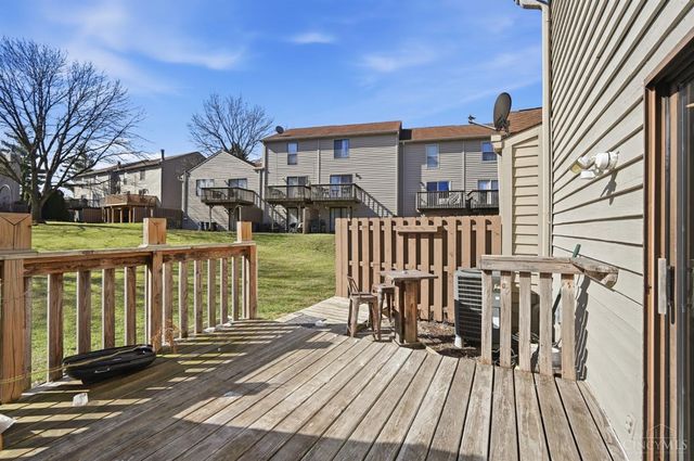 9477 Colegate Way, West Chester, OH 45011