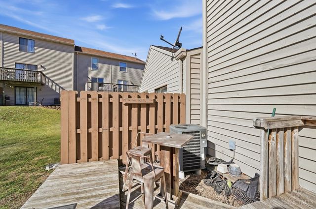 9477 Colegate Way, West Chester, OH 45011