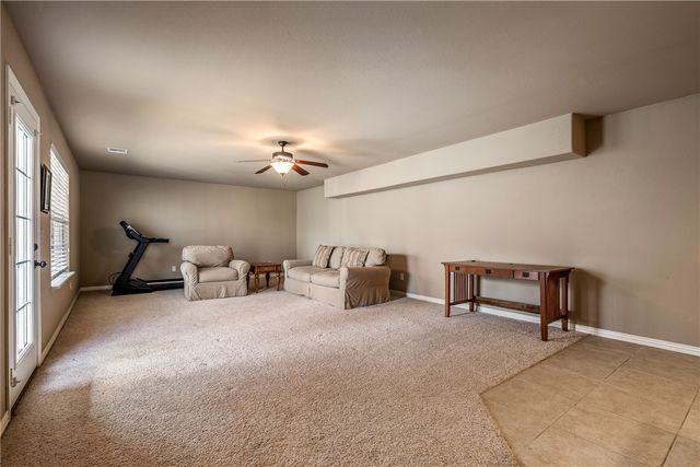 6 Chaucer Drive, Bella Vista, AR 72714