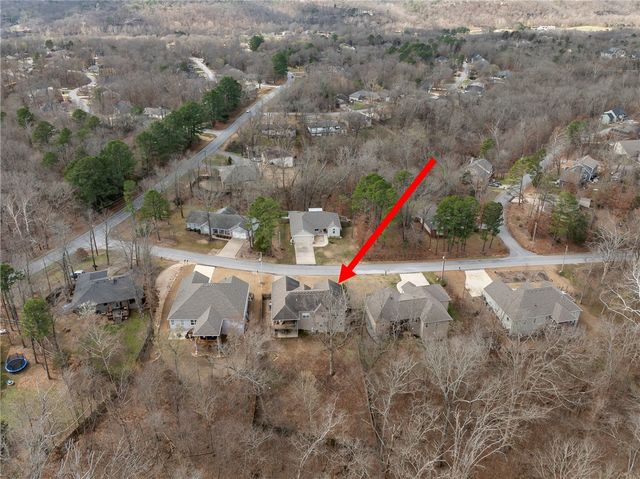 6 Chaucer Drive, Bella Vista, AR 72714