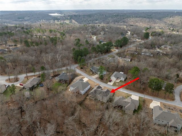 6 Chaucer Drive, Bella Vista, AR 72714