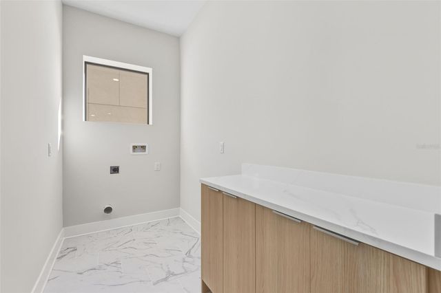 3211 W BALLAST POINT BOULEVARD, Tampa, FL 33611