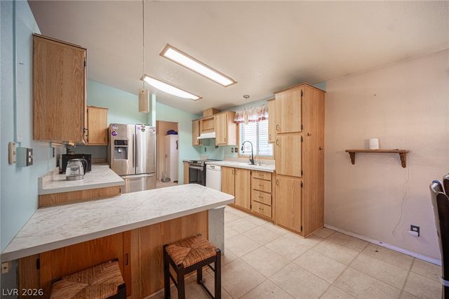 3200 Maple Road, Pahrump, NV 89048