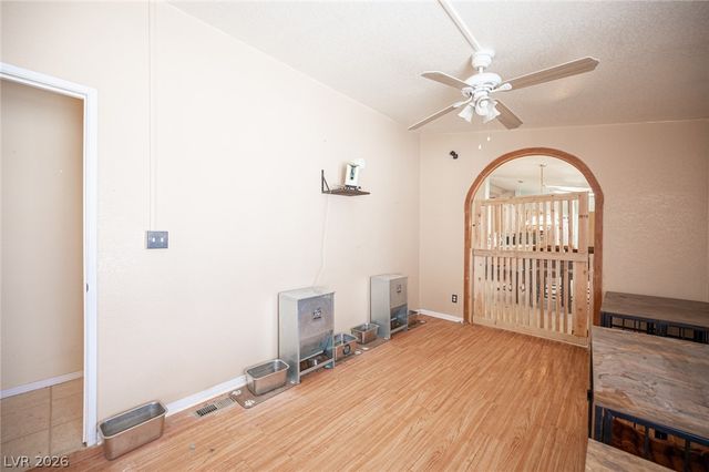 3200 Maple Road, Pahrump, NV 89048