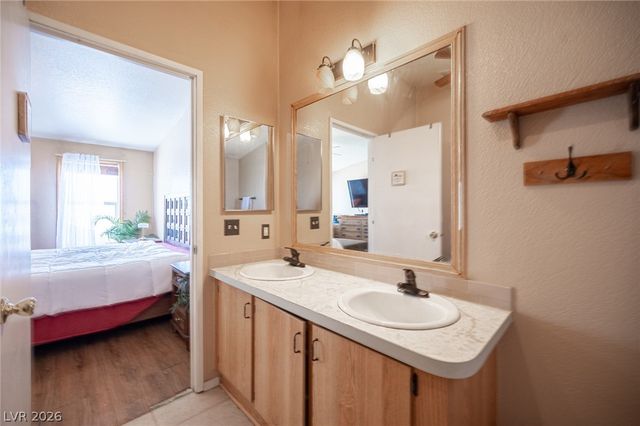3200 Maple Road, Pahrump, NV 89048
