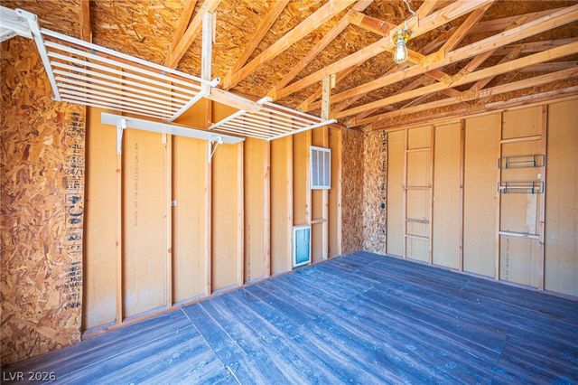 3200 Maple Road, Pahrump, NV 89048