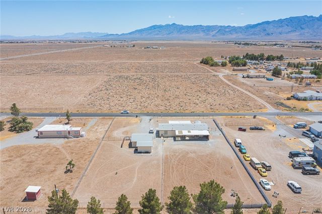 3200 Maple Road, Pahrump, NV 89048