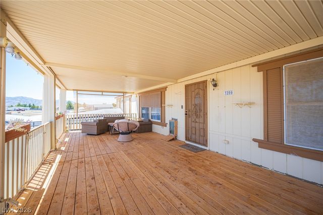 3200 Maple Road, Pahrump, NV 89048