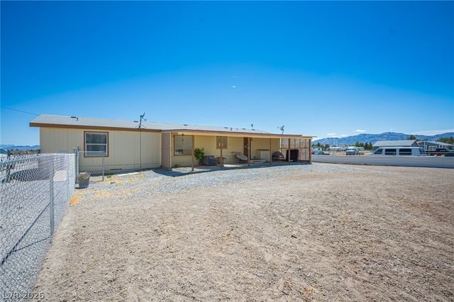 3200 Maple Road, Pahrump, NV 89048