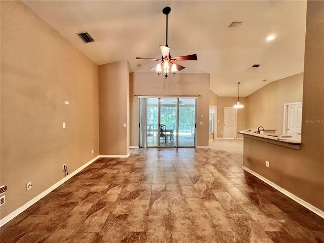 18241 COLLRIDGE DRIVE, Tampa, FL 33647