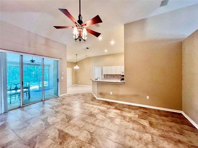 18241 COLLRIDGE DRIVE, Tampa, FL 33647