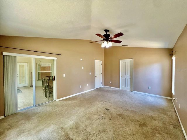 18241 COLLRIDGE DRIVE, Tampa, FL 33647