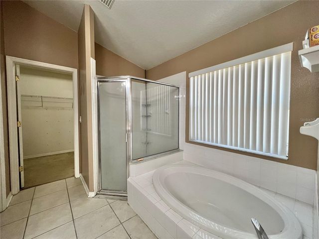 18241 COLLRIDGE DRIVE, Tampa, FL 33647