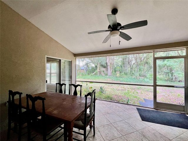 18241 COLLRIDGE DRIVE, Tampa, FL 33647