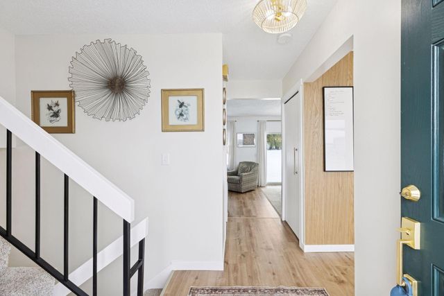 2244 Tower Court, Woodbury, MN 55125