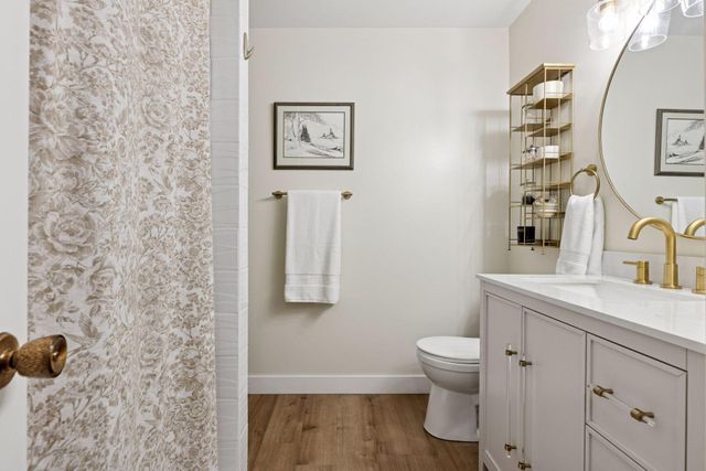 2244 Tower Court, Woodbury, MN 55125