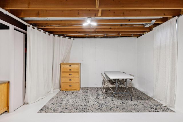 2244 Tower Court, Woodbury, MN 55125