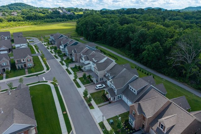 4120 Flowing Creek Dr, Franklin, TN 37064