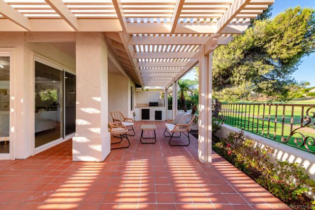 12843 Camino Ramillette, San Diego, CA 92128