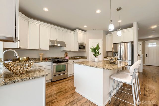 34211 SE Nye Street, Snoqualmie, WA 98065