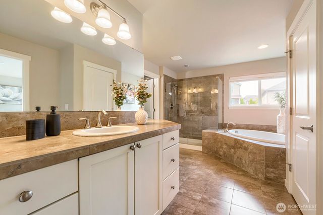 34211 SE Nye Street, Snoqualmie, WA 98065