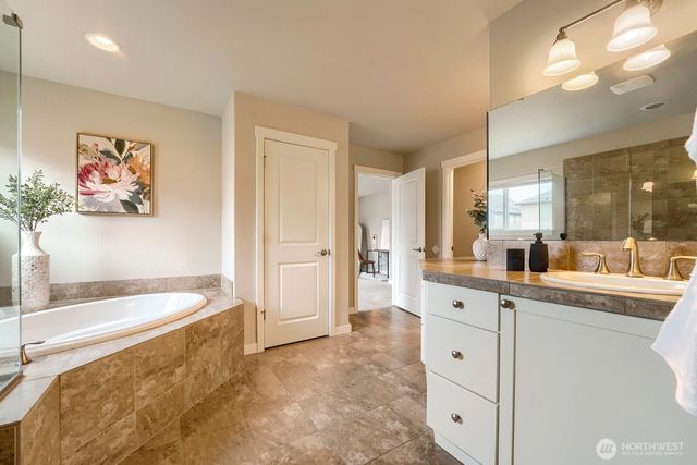 34211 SE Nye Street, Snoqualmie, WA 98065
