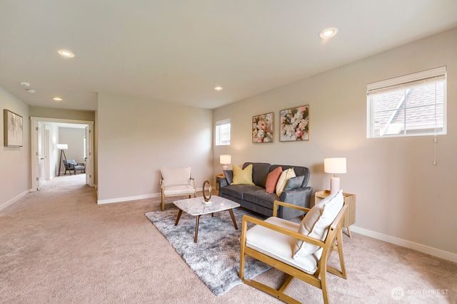 34211 SE Nye Street, Snoqualmie, WA 98065