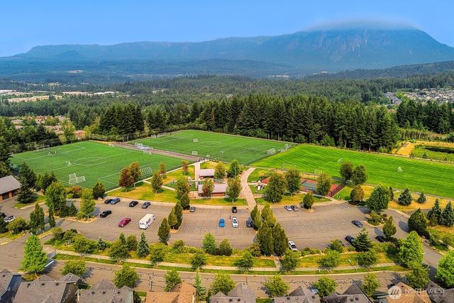 34211 SE Nye Street, Snoqualmie, WA 98065