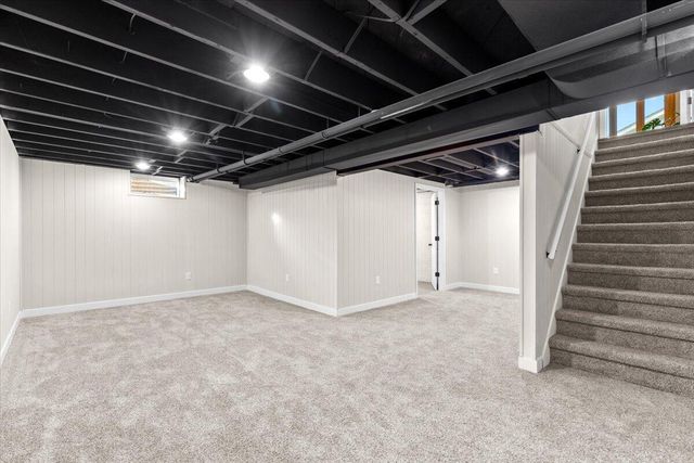603 Meadowbrook DRIVE, West Bend, WI 53090