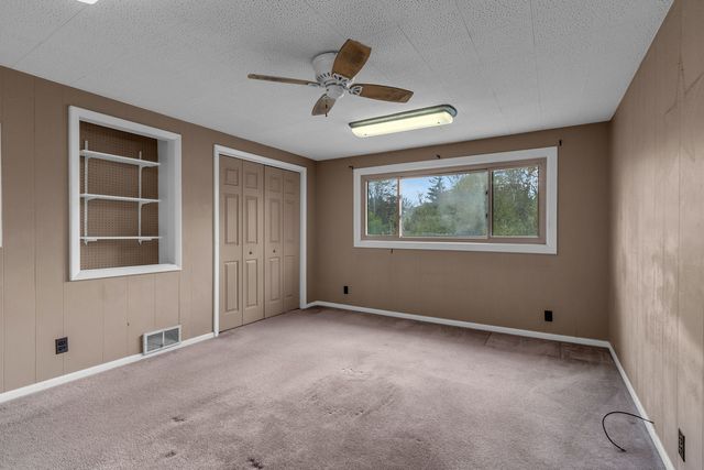 179 N Hampshire Avenue, Elmhurst, IL 60126