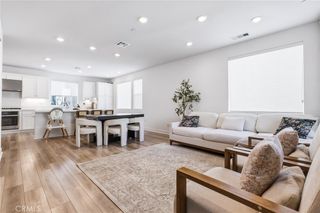26799 Keystone, Valencia, CA 91381