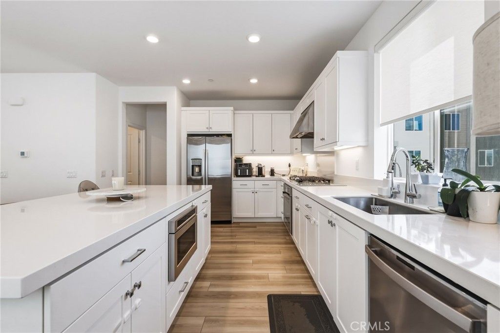 26799 Keystone, Valencia, CA 91381 — photo 5