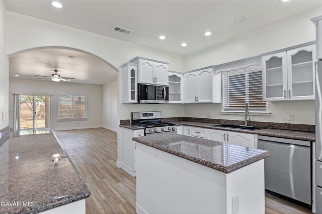 10260 Rea Avenue, California City, CA 93505