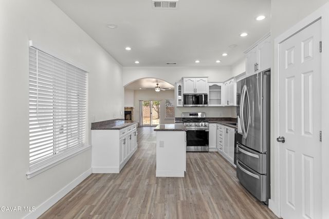 10260 Rea Avenue, California City, CA 93505