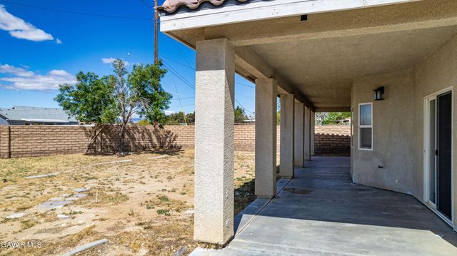 10260 Rea Avenue, California City, CA 93505