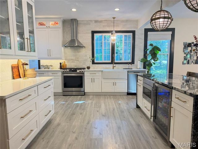 9445 Big Bend Boulevard, Webster Groves, MO 63119