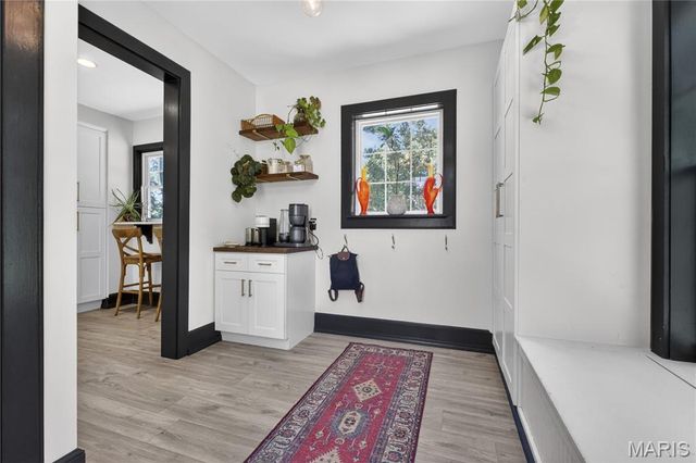9445 Big Bend Boulevard, Webster Groves, MO 63119