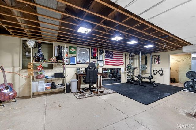 9445 Big Bend Boulevard, Webster Groves, MO 63119