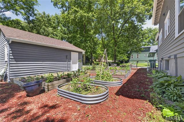 9445 Big Bend Boulevard, Webster Groves, MO 63119