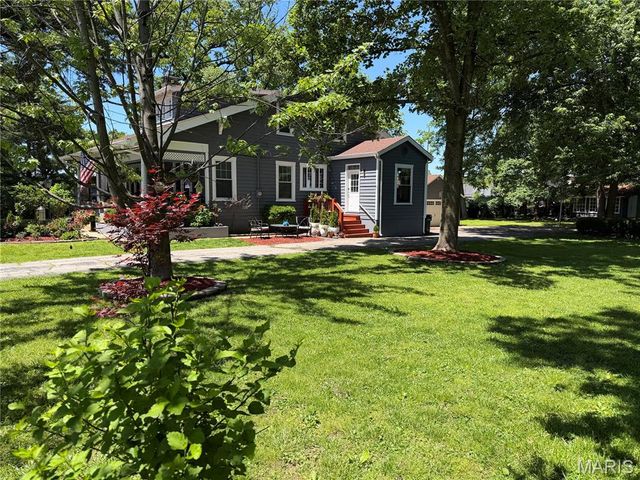 9445 Big Bend Boulevard, Webster Groves, MO 63119