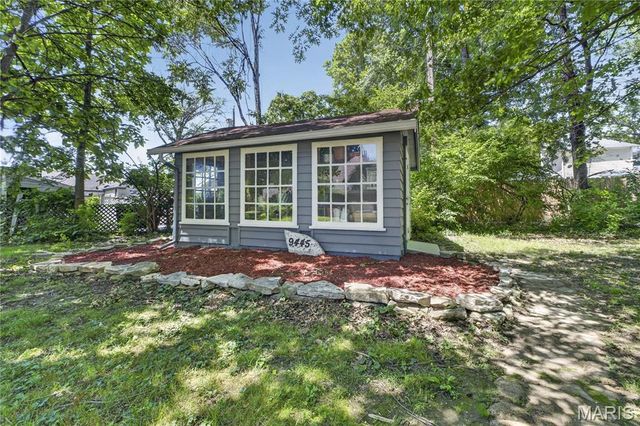 9445 Big Bend Boulevard, Webster Groves, MO 63119