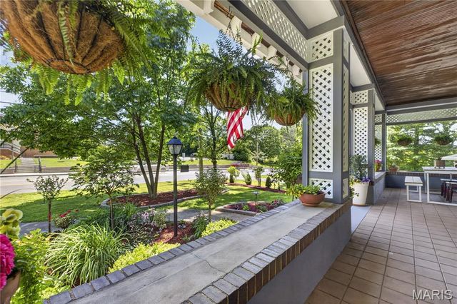 9445 Big Bend Boulevard, Webster Groves, MO 63119