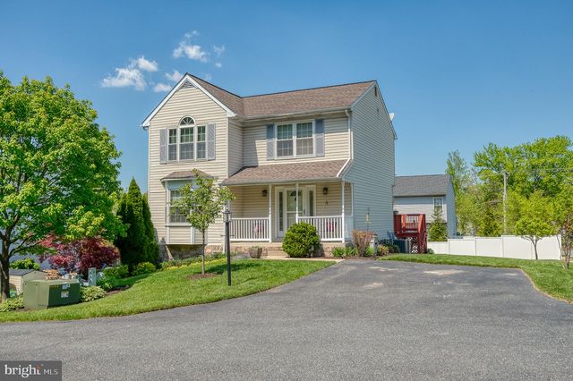 4 KINGS PL, Perry Hall, MD 21128