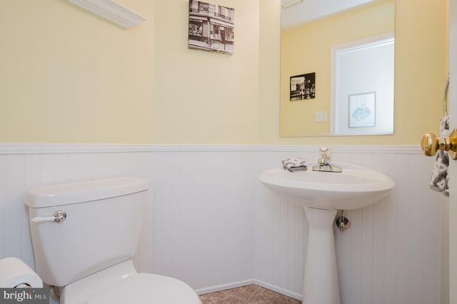4 KINGS PL, Perry Hall, MD 21128
