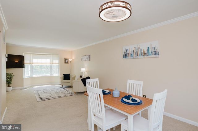 4 KINGS PL, Perry Hall, MD 21128
