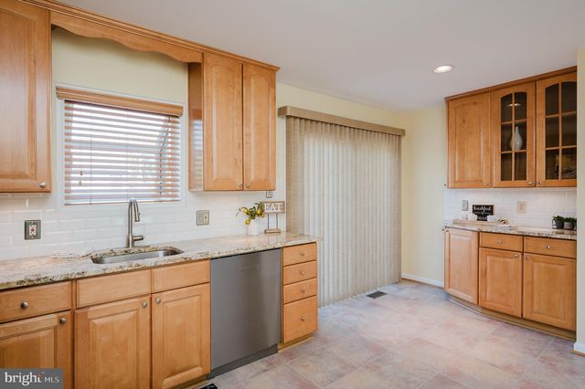 4 KINGS PL, Perry Hall, MD 21128