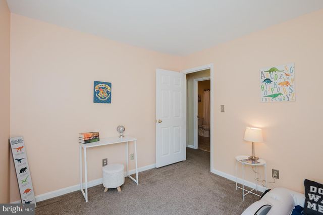 4 KINGS PL, Perry Hall, MD 21128