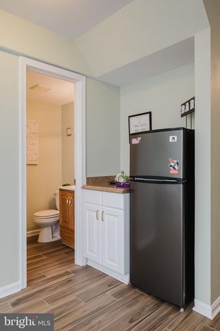 4 KINGS PL, Perry Hall, MD 21128