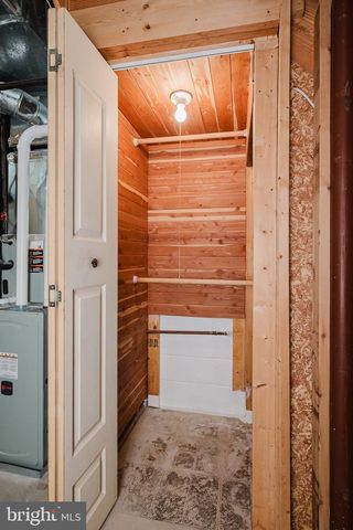 4 KINGS PL, Perry Hall, MD 21128